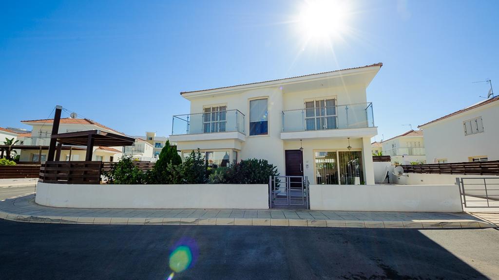 Pernera Holiday Villa 015 Protaras Eksteriør bilde